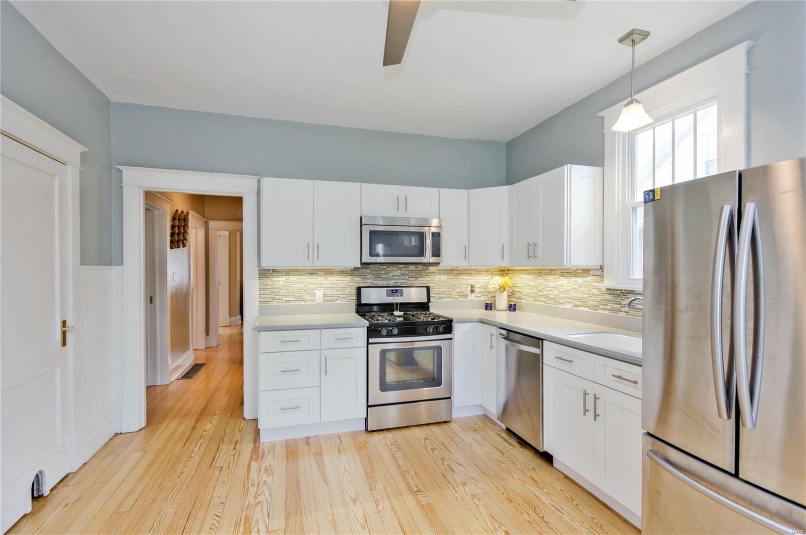 208 East 4th Street Waterloo, IL 62298 - Photo 12 of 22 Gallery Image 12