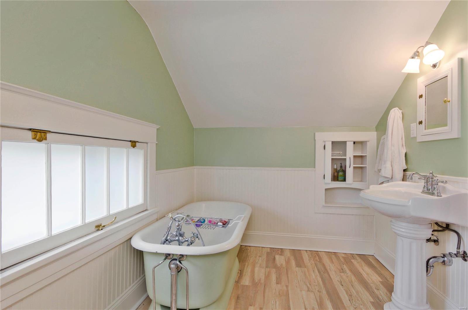 208 East 4th Street Waterloo, IL 62298 - Photo 18 of 22 Gallery Image 18