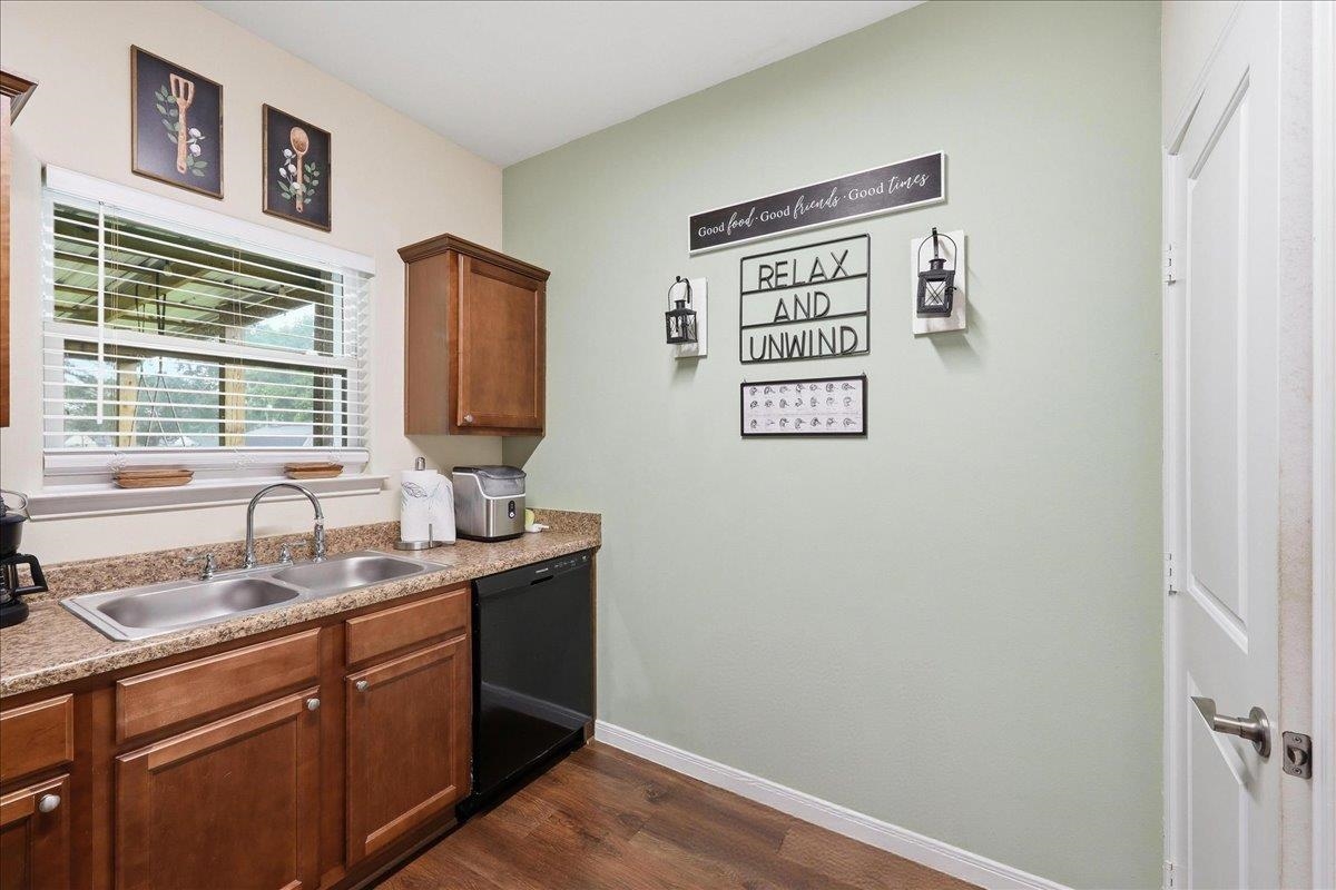 9735 Faggard Road Beaumont, TX 77707 - Photo 11 of 18