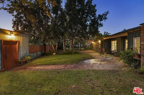 $2,175,000 | 5108 Strohm Avenue, North Hollywood, CA 91601