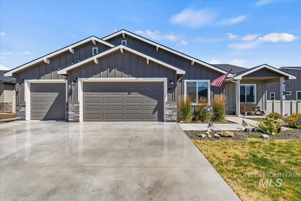 $440,000 | 810 Bushnell Avenue, Wilder, ID 83676