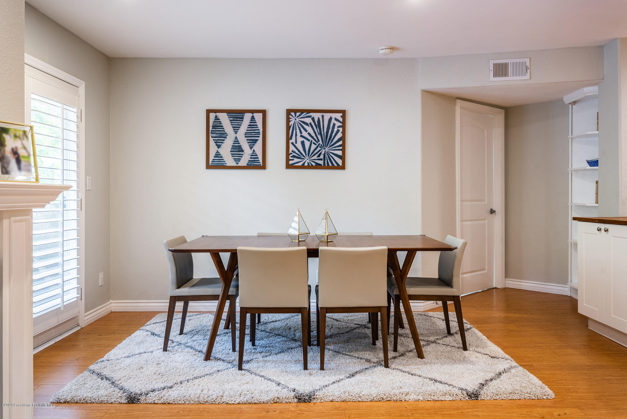 6140 Monterey Road, Unit 328 Los Angeles, CA 90042 - Photo 8 of 28 a view of a livingroom and dining room