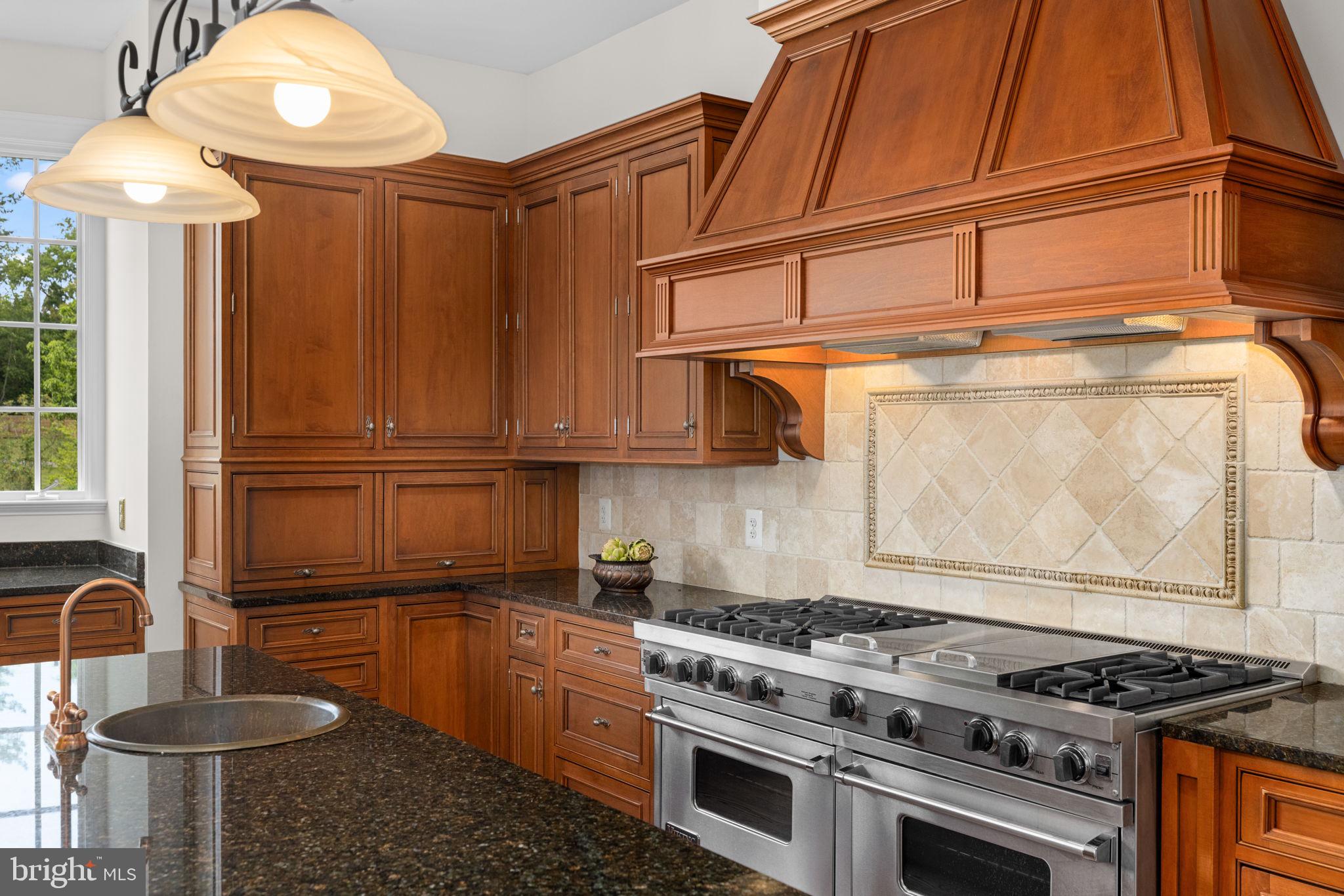 1205 Towlston Road McLean, VA 22102 - Photo 13 of 61