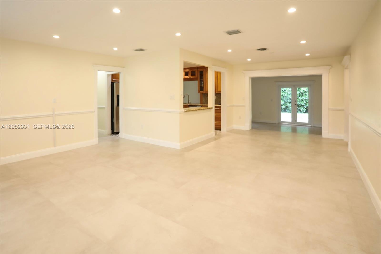 8870 Southwest 86th Street Miami, FL 33173 - Photo 23 of 44