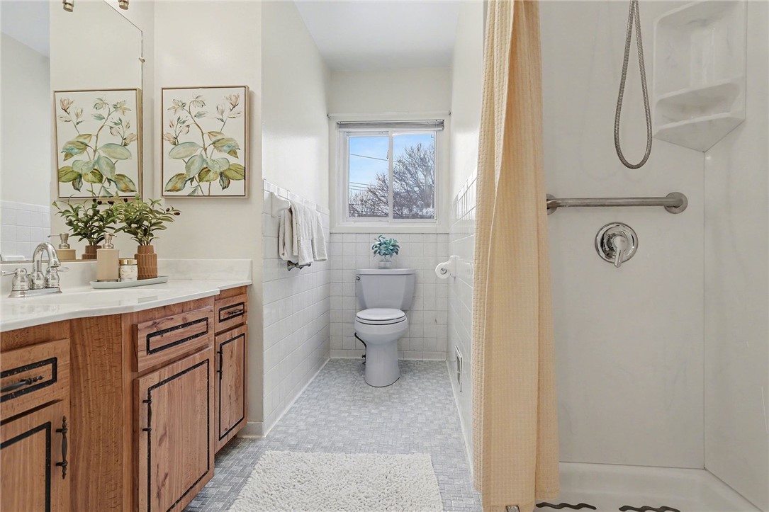 29 Amesbury Road Henrietta, NY 14623 - Photo 12 of 30