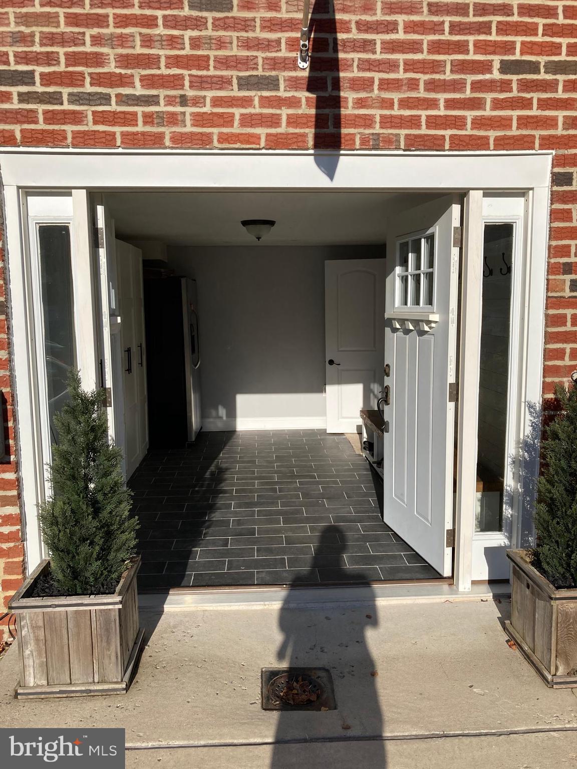 3971 Constance Road Philadelphia, PA 19114 - Photo 3 of 31 Gallery Image 3
