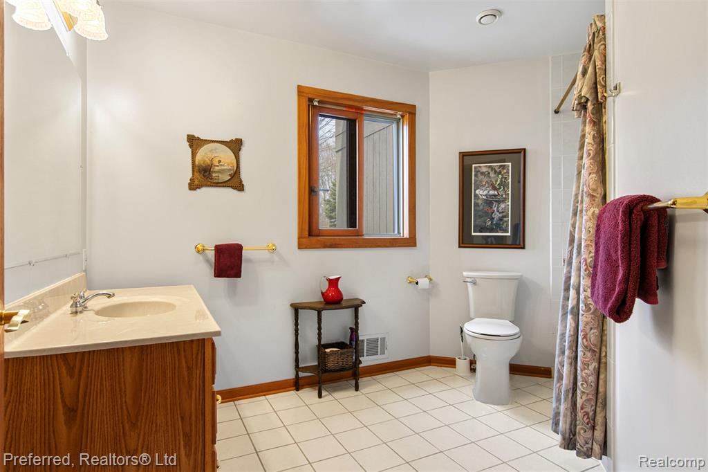 1693 Elm Road Road Frankfort, MI 49635 - Photo 22 of 58