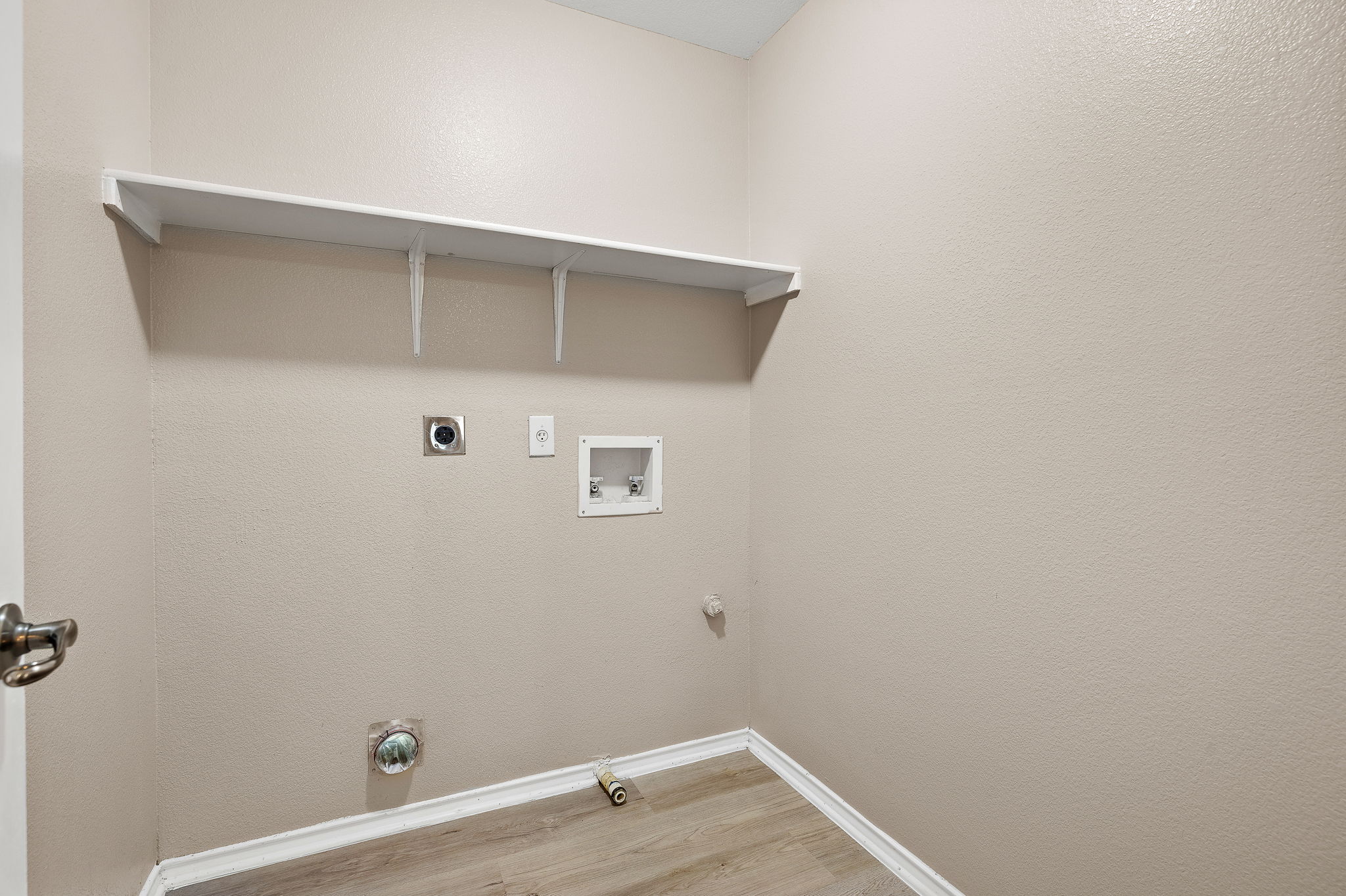 5705 Viewpoint Drive Austin, TX 78744 - Photo 25 of 30 Convenient second-floor laundry keeps chores close to where life happens.
Because carrying laundry across the house is so last decade.