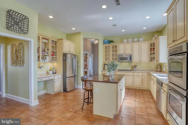 $1,099,000 | 444 Spring Hollow Drive, Middletown, DE 19709