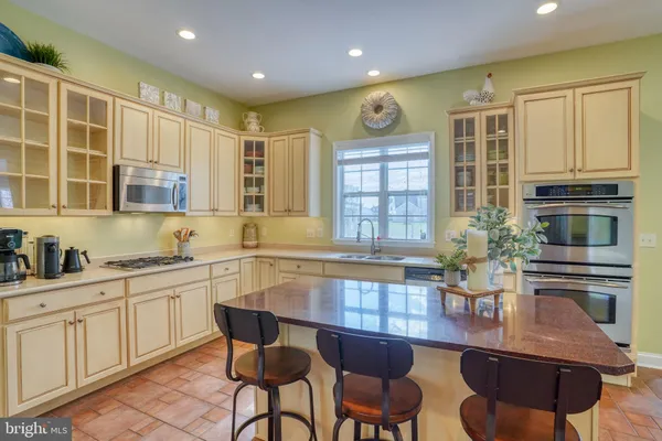 $1,099,000 | 444 Spring Hollow Drive, Middletown, DE 19709