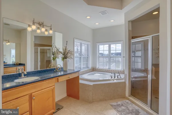 $1,099,000 | 444 Spring Hollow Drive, Middletown, DE 19709