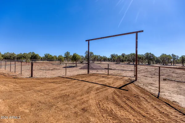 $260,000 | 0 Aubri Lane, Unit B, Show Low, AZ 85901
