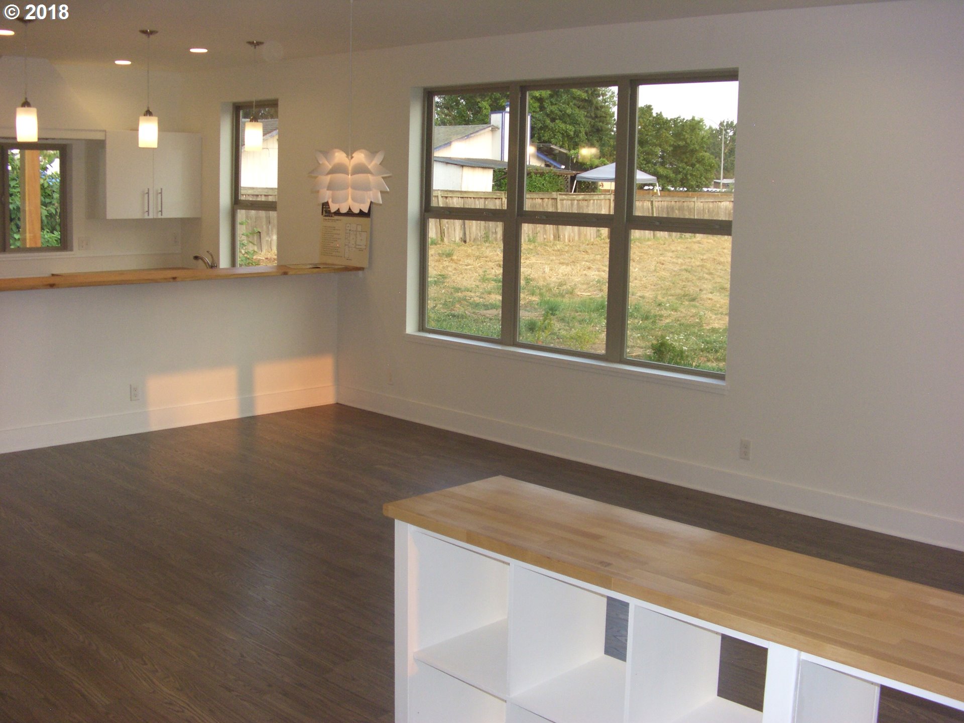 378 Hope Loop Eugene, OR 97402 - Photo 3 of 32 Gallery Image 3