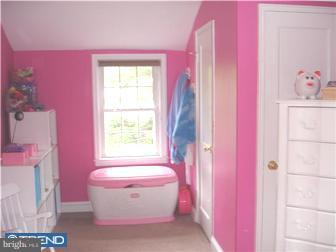 17 Harmil Road Broomall, PA 19008 - Photo 9 of 12 Bedroom 2
