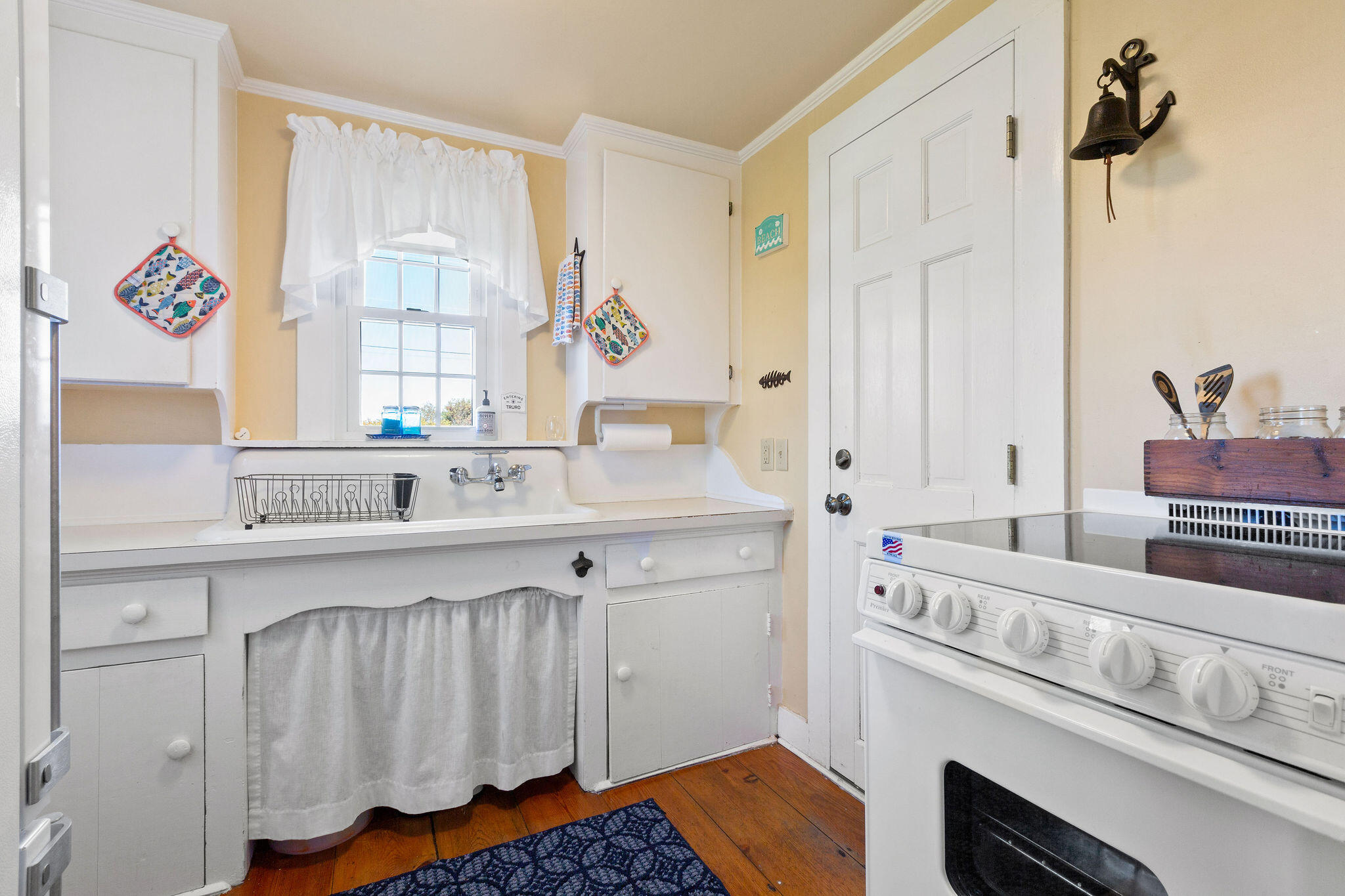 670 Shore Road, Unit 6 Truro, MA 02666 - Photo 7 of 28 670ShoreRd#6-45