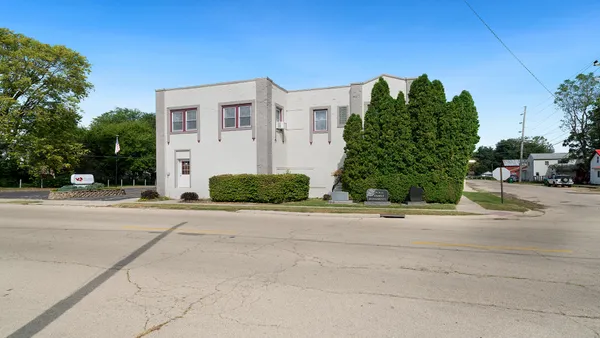 $195,000 | 110 East Dixon Street, Polo, IL 61064