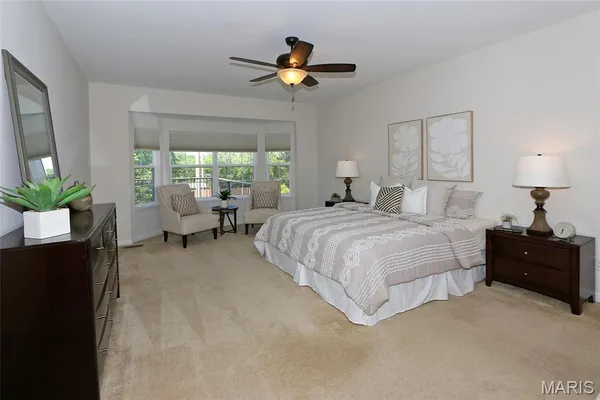 $575,000 | 10925 Clydesdale Manors Court, St. Louis, MO 63123