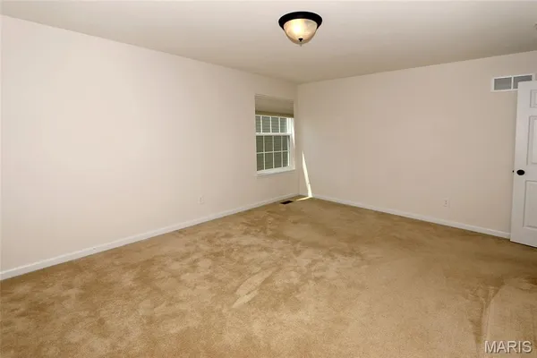 $575,000 | 10925 Clydesdale Manors Court, St. Louis, MO 63123
