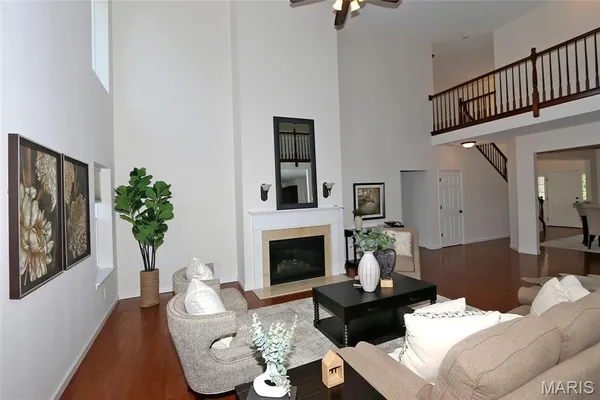 $575,000 | 10925 Clydesdale Manors Court, St. Louis, MO 63123