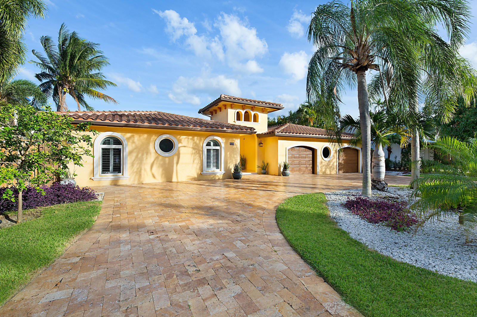 5598 Northeast 7th Avenue Boca Raton, FL 33487 - Photo 2 of 27 1