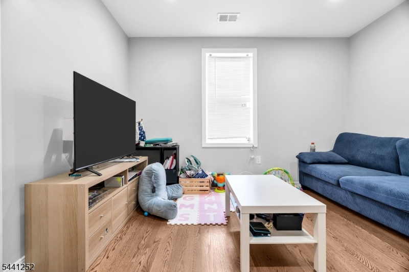 510 Burnham Road Elizabeth, NJ 07202 - Photo 33 of 40