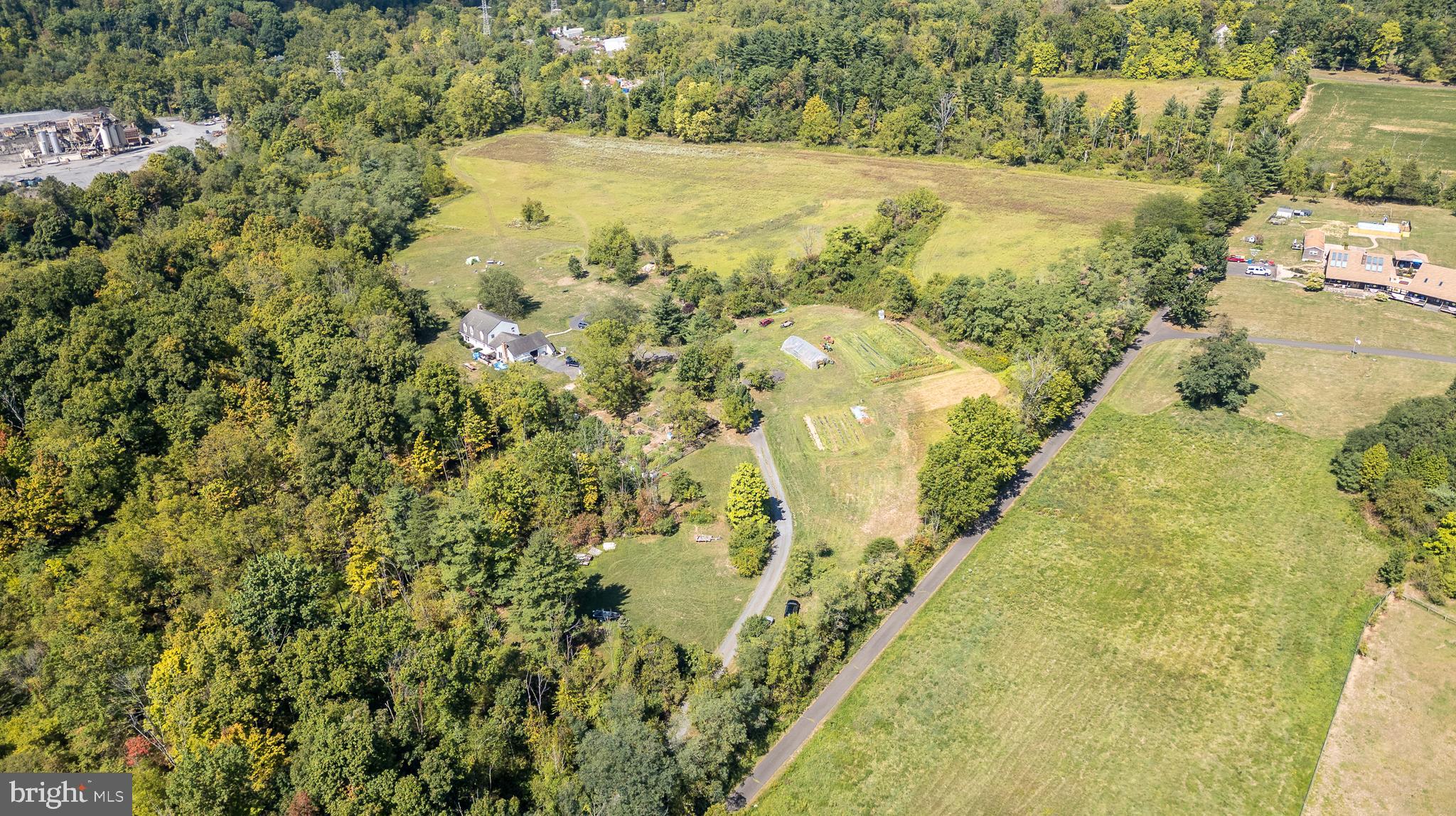 941 Penns Park Road Newtown, PA 18940 - Photo 13 of 14