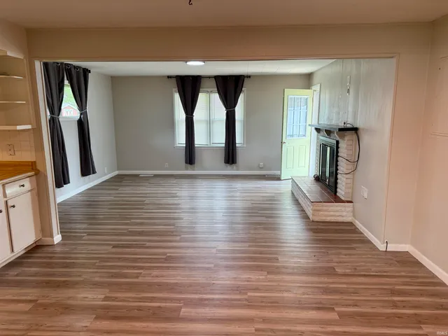 $199,900 | 1212 North Wildwood Lane, Muncie, IN 47304