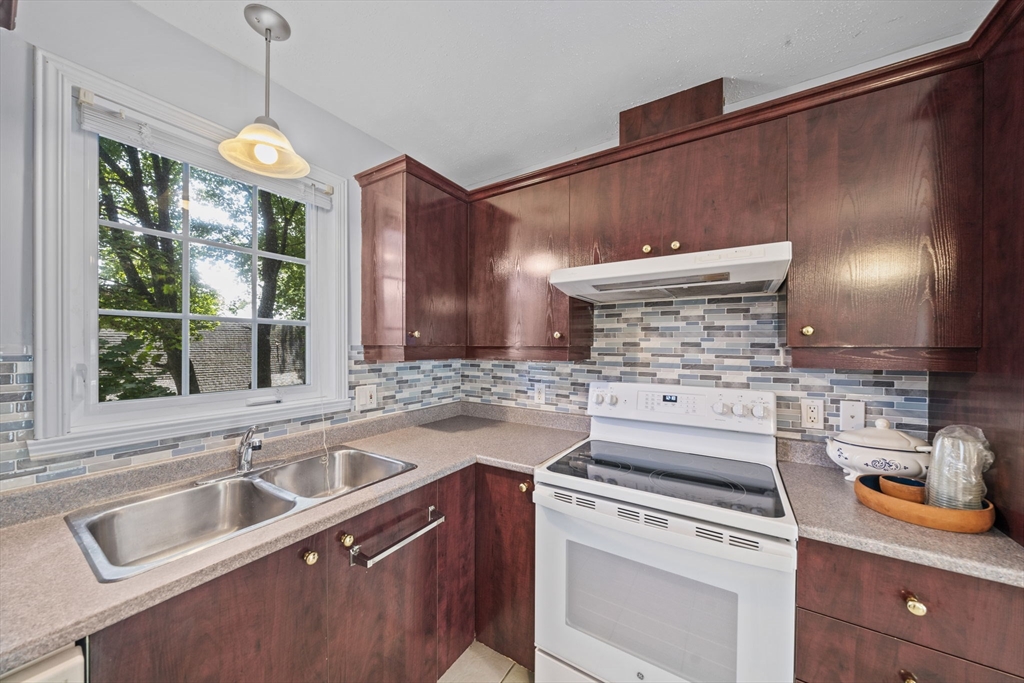 51-53 Forest Street Lawrence, MA 01841 - Photo 24 of 41