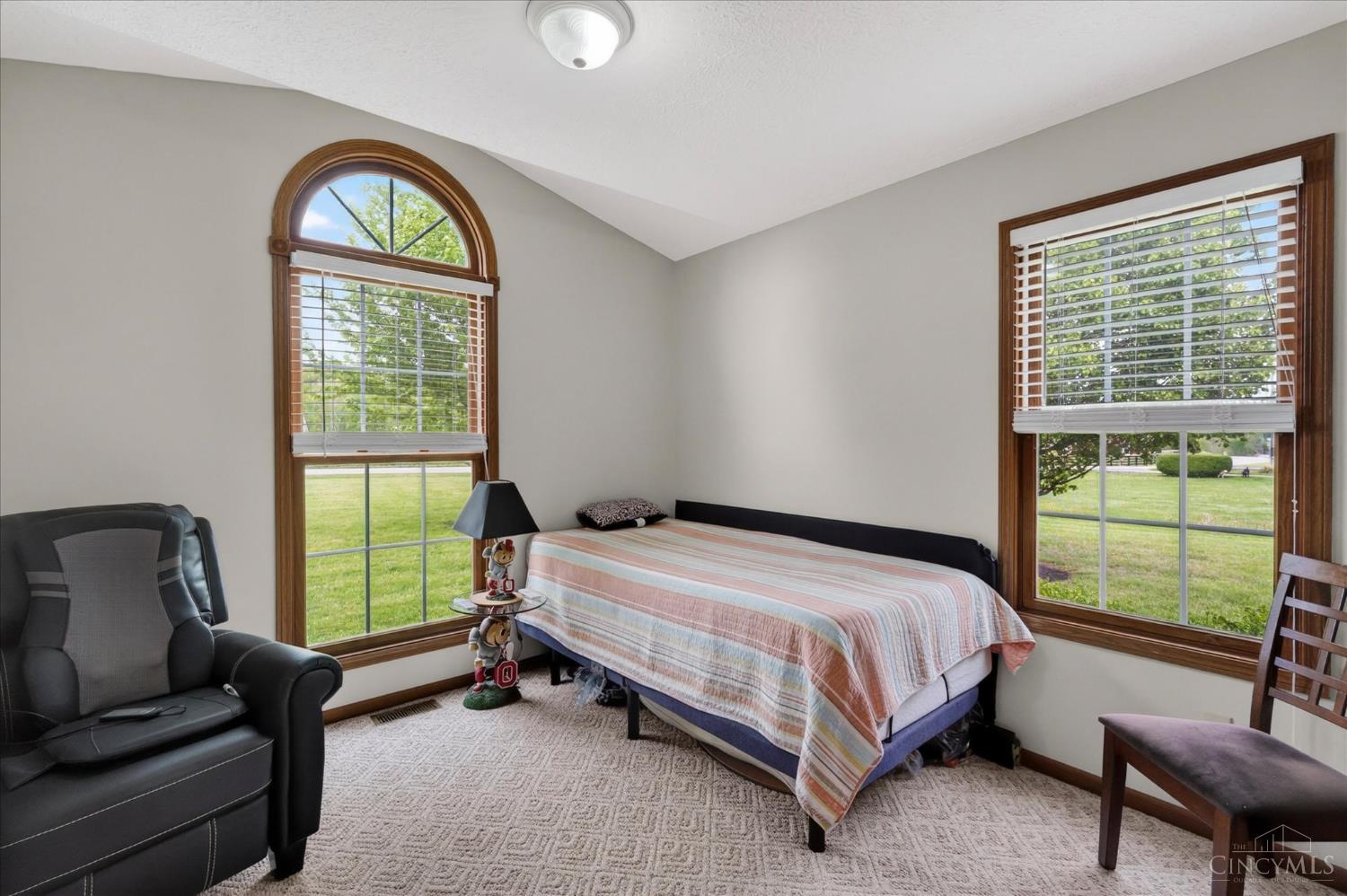 9070 Grimsley Road Leesburg, OH 45135 - Photo 21 of 41