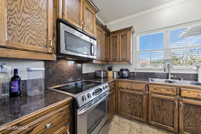 $348,000 | 240 Canino Road, Rayne, LA 70578