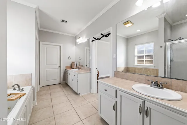 $348,000 | 240 Canino Road, Rayne, LA 70578