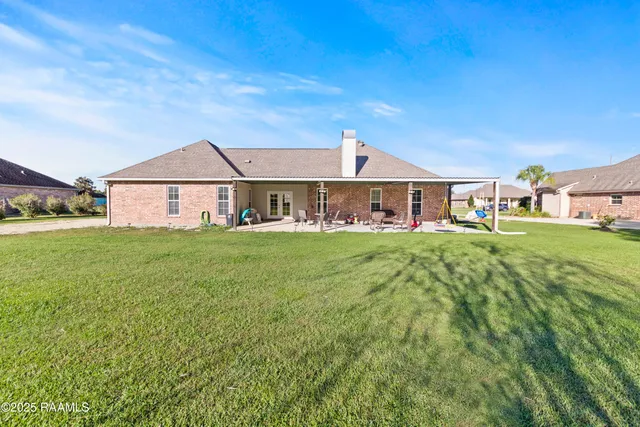 $348,000 | 240 Canino Road, Rayne, LA 70578