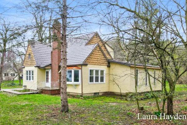 $309,900 | 350 Mill Street, Saranac, MI 48881