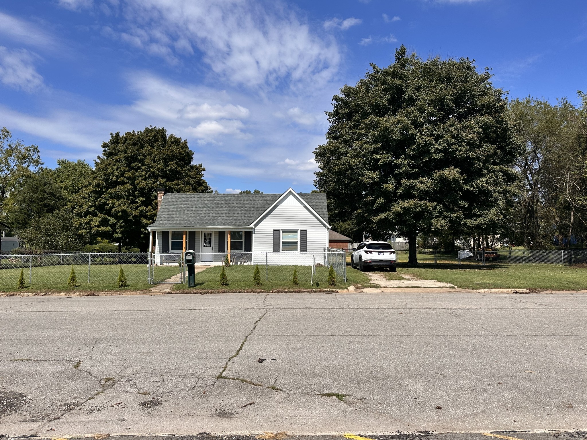 426 Frank Street Lawrenceburg, TN 38464 - Photo 3 of 17 a view of house with outdoor space and street view