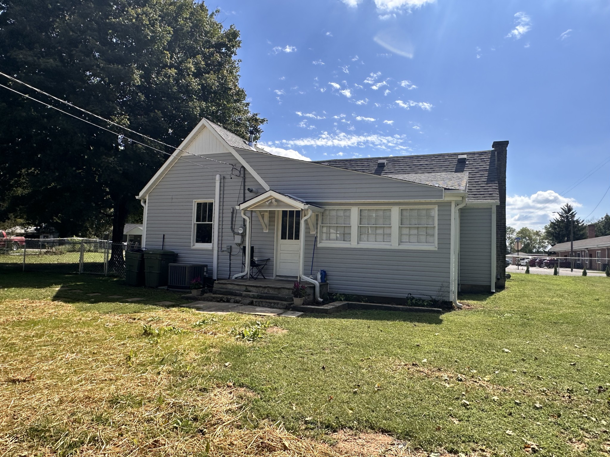 426 Frank Street Lawrenceburg, TN 38464 - Photo 4 of 17 a view of a house with yard and sitting area