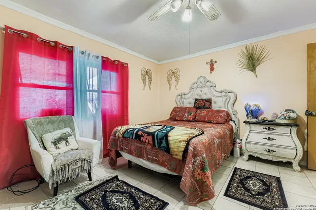 $179,999 | 108 Sunnyland Drive, San Antonio, TX 78228