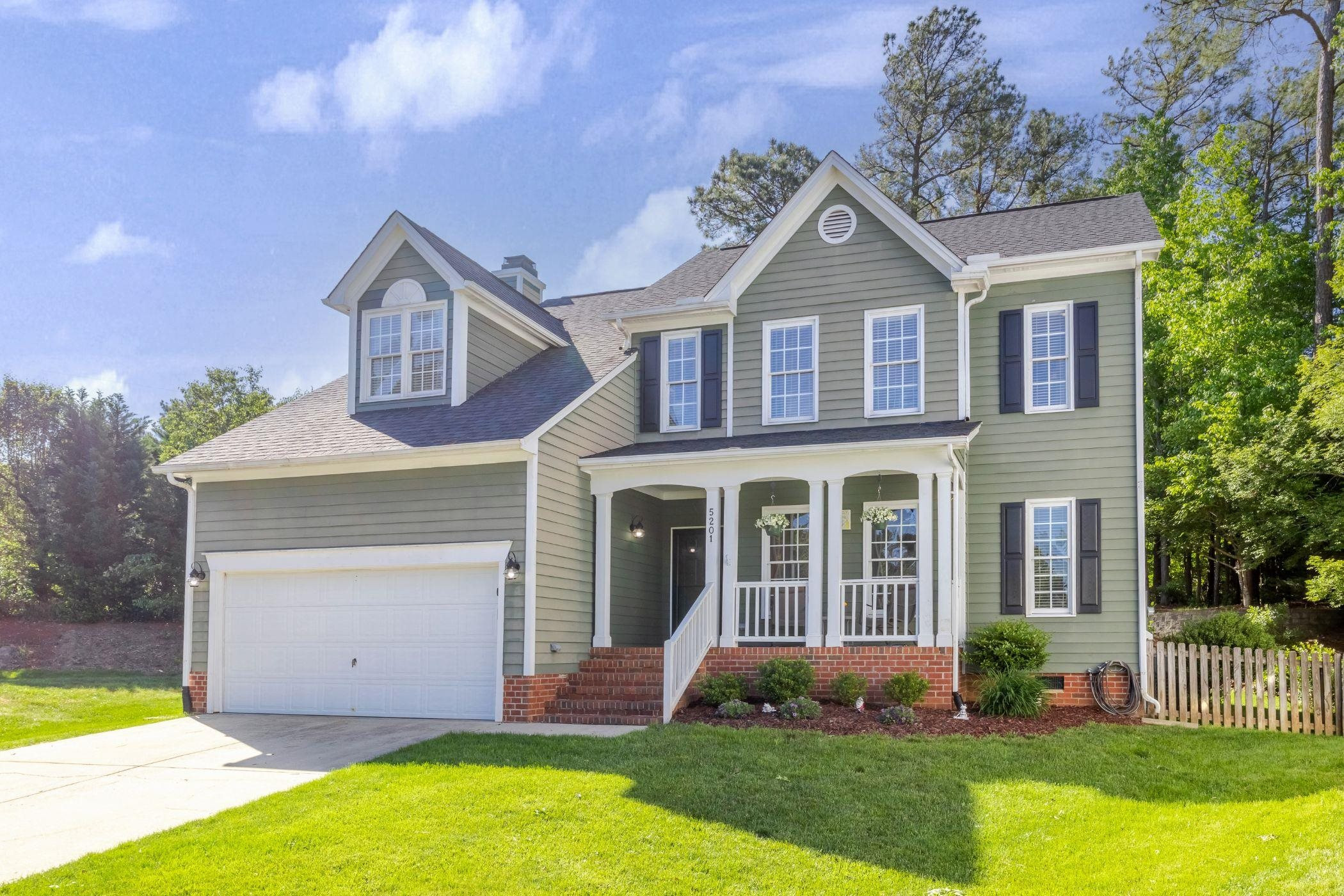 5201 Halcott Court Raleigh, NC 27613 - Photo 5 of 56 Photo 5