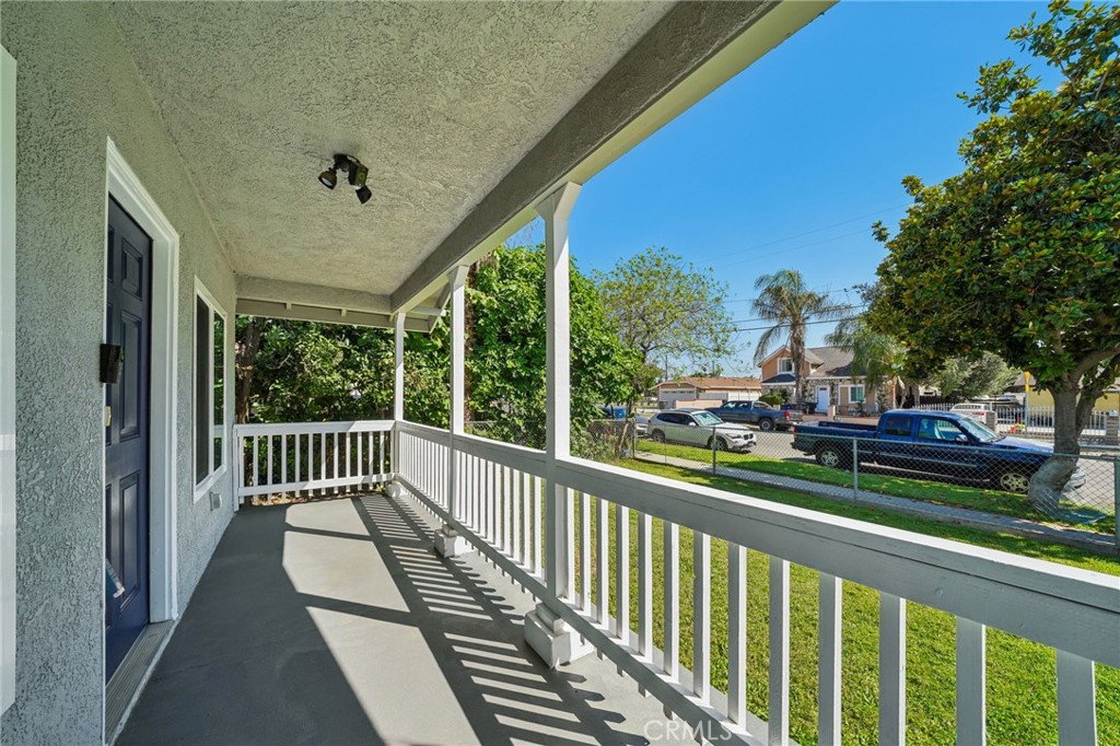 2743 12th Street Riverside, CA 92501 - Photo 8 of 62