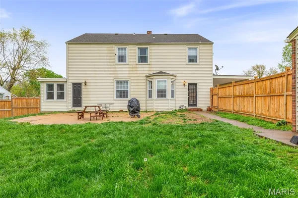 $249,900 | 404 Marshall Street, Fredericktown, MO 63645