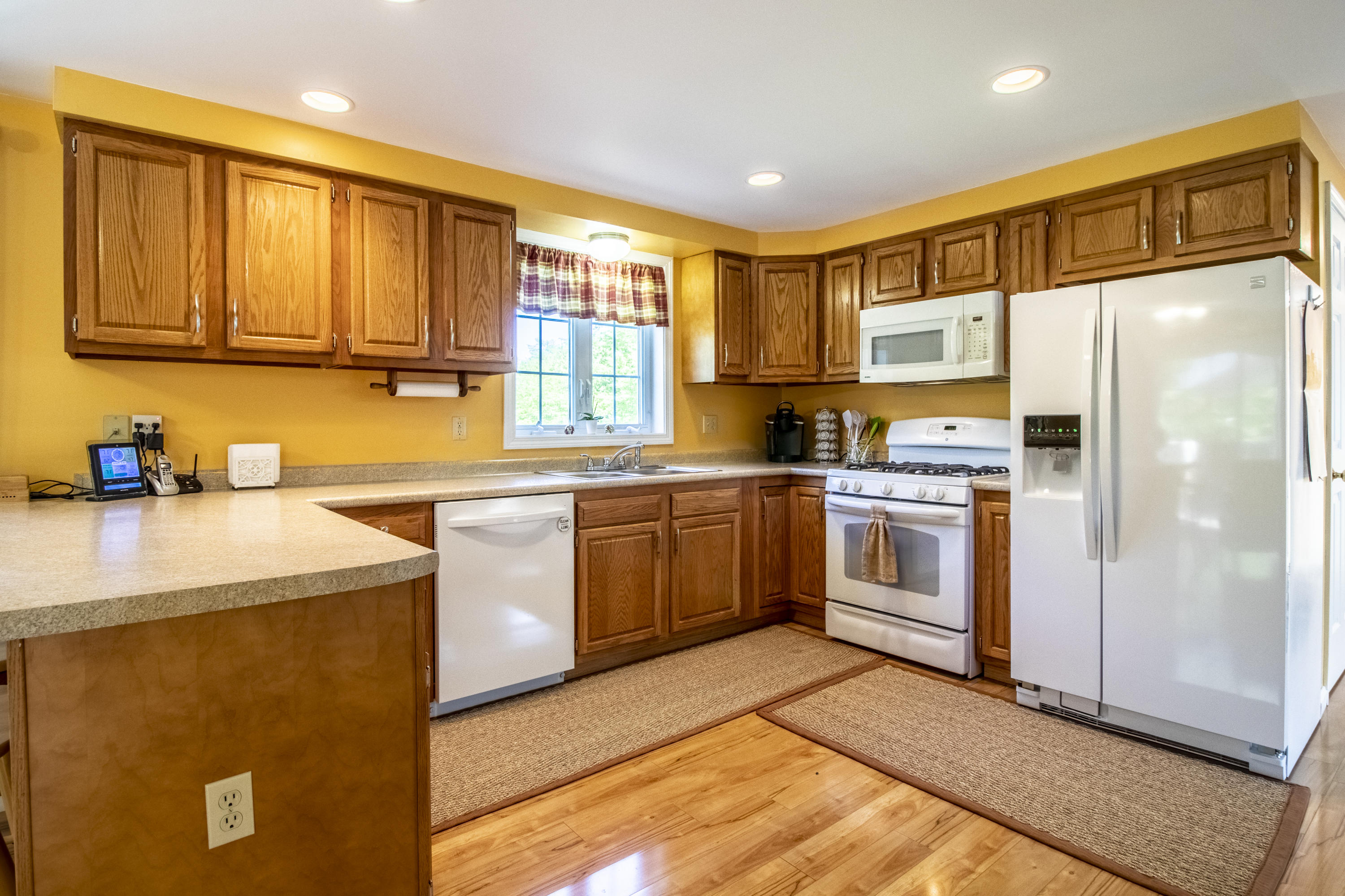 93 Knudsen Road Gray, ME 04039 - Photo 2 of 46 Kitchen