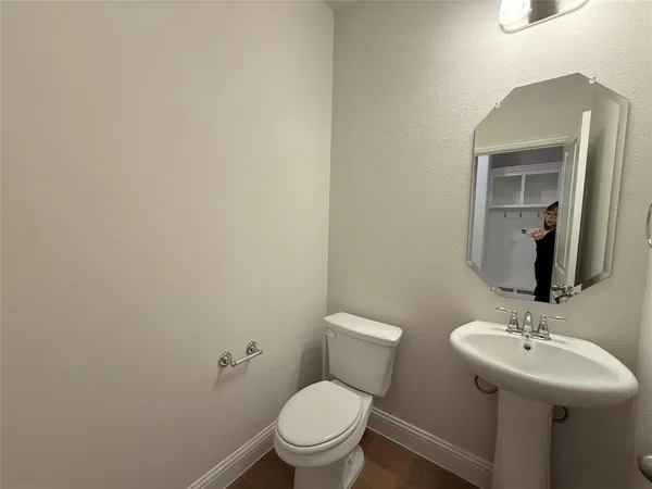 $3,000 | 7913 Sunset Boulevard, Rowlett, TX 75088