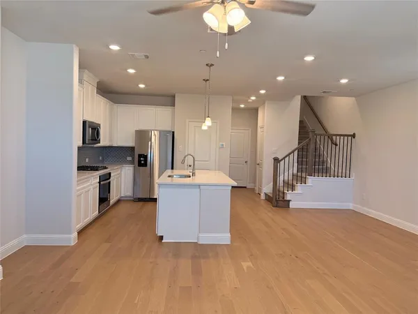 $3,000 | 7913 Sunset Boulevard, Rowlett, TX 75088