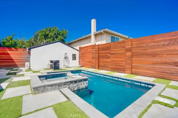 $30,000 | 5030 Amestoy Avenue, Encino, CA 91316
