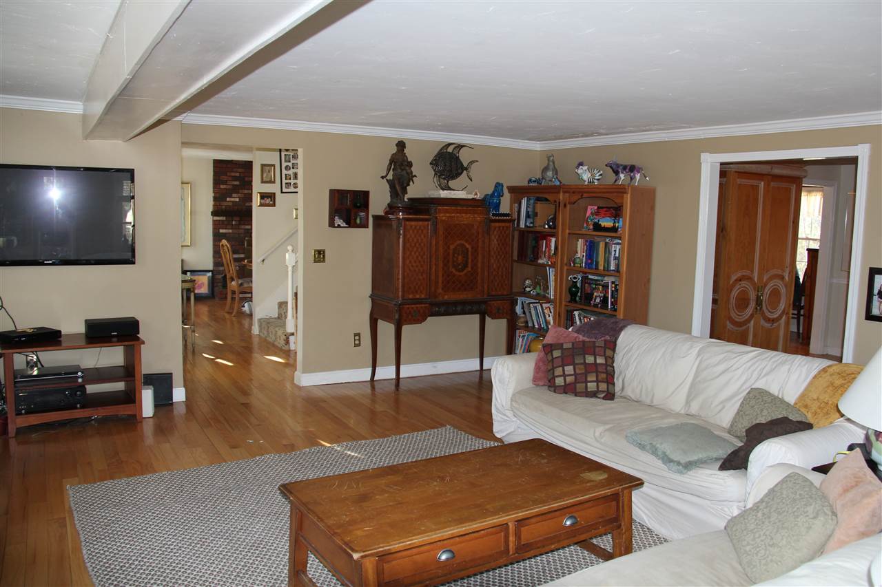 13 Grandview Road Windham, NH 03087 - Photo 24 of 36