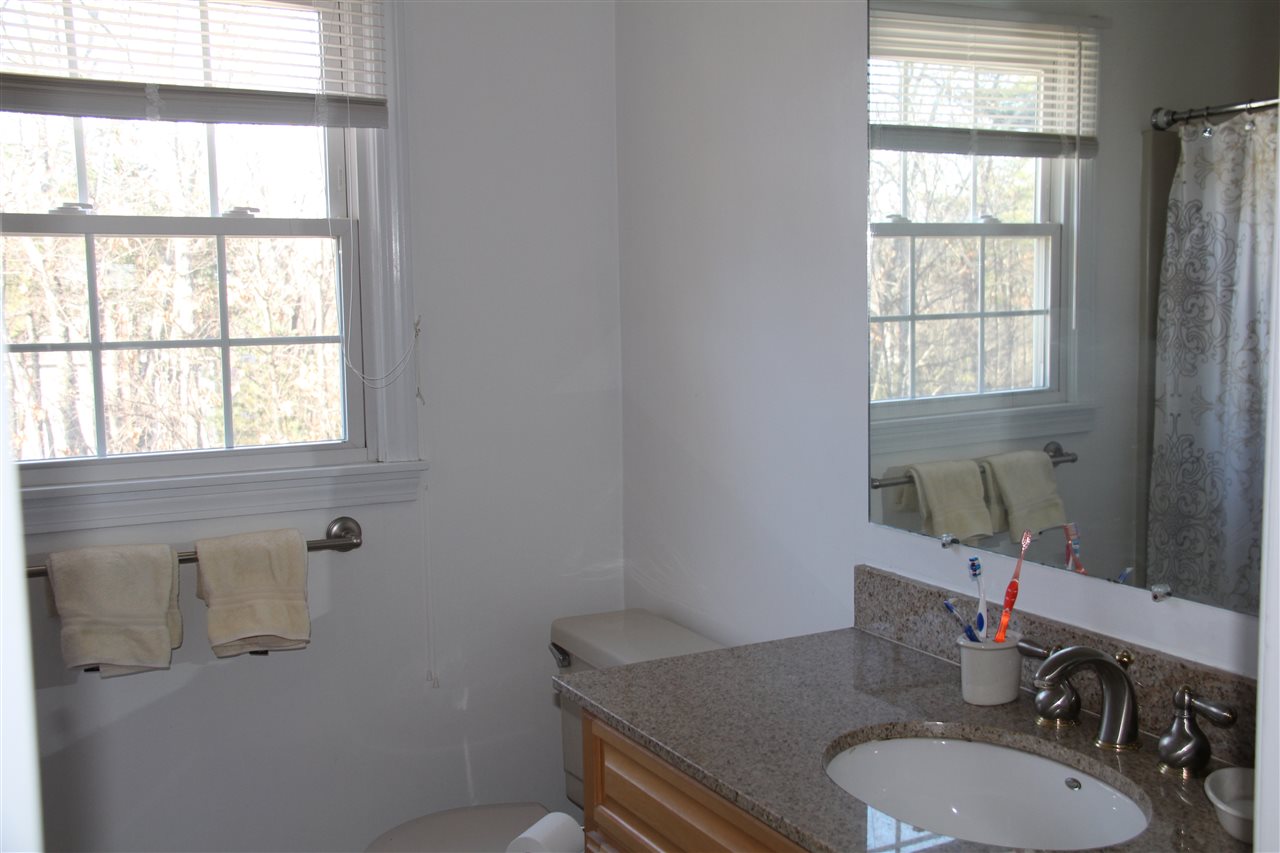 13 Grandview Road Windham, NH 03087 - Photo 5 of 36