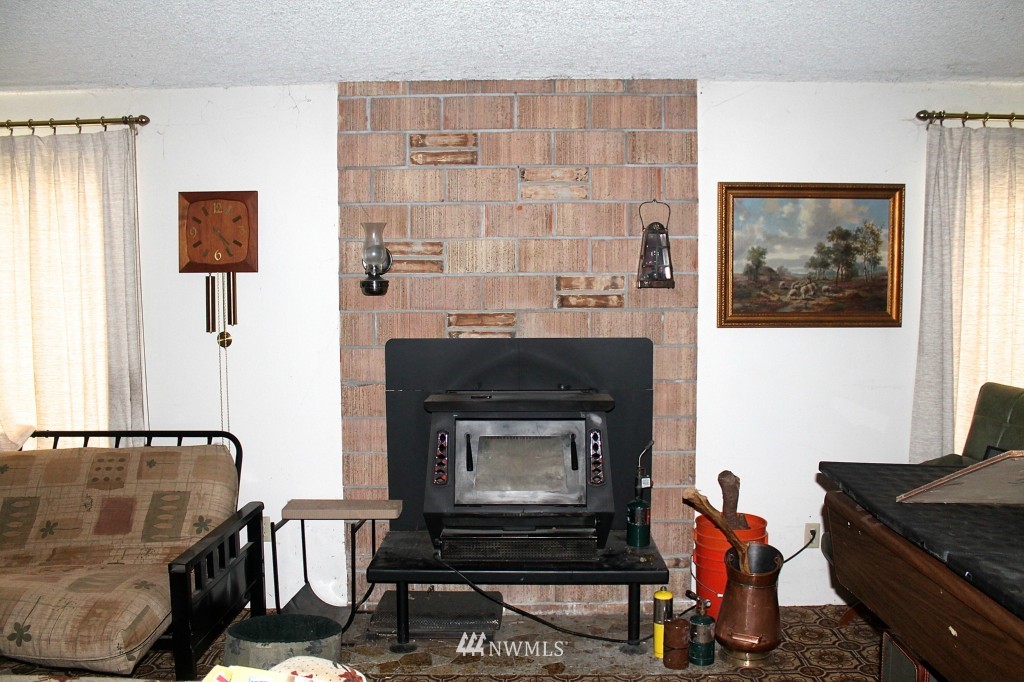 7417 Foster Slough Road Snohomish, WA 98290 - Photo 7 of 11 Gallery Image 7