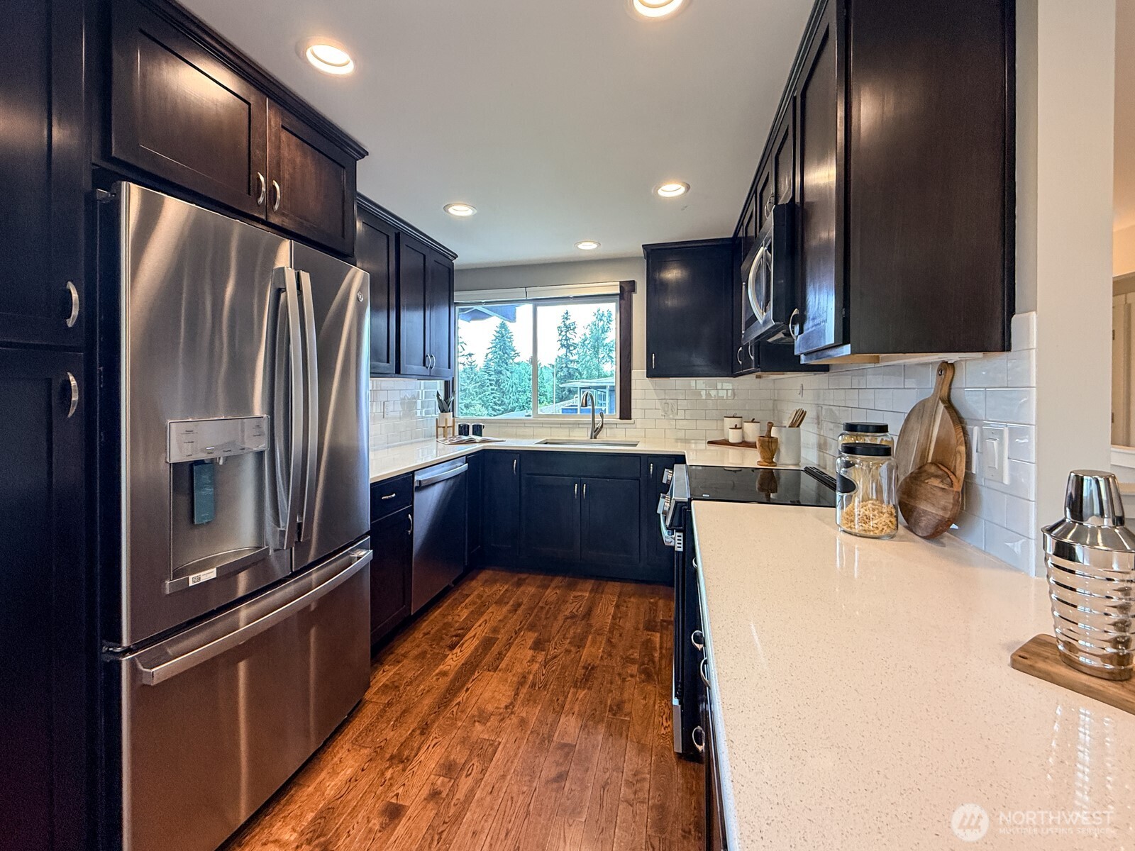 15003 108th Place Northeast Bothell, WA 98011 - Photo 8 of 38