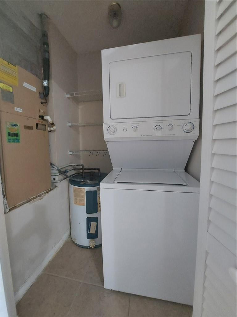9875 Three Lakes Circle, Unit 8A Boca Raton, FL 33428 - Photo 33 of 33 Photo 33