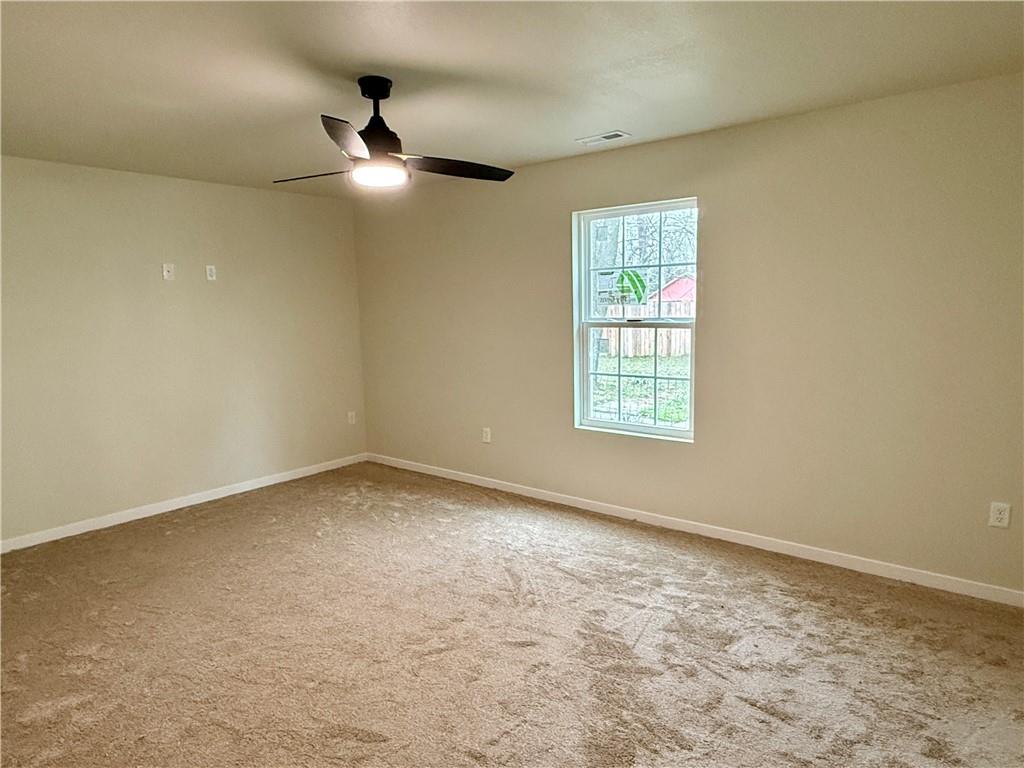 220 South Locust Street Ottawa, KS 66067 - Photo 20 of 28