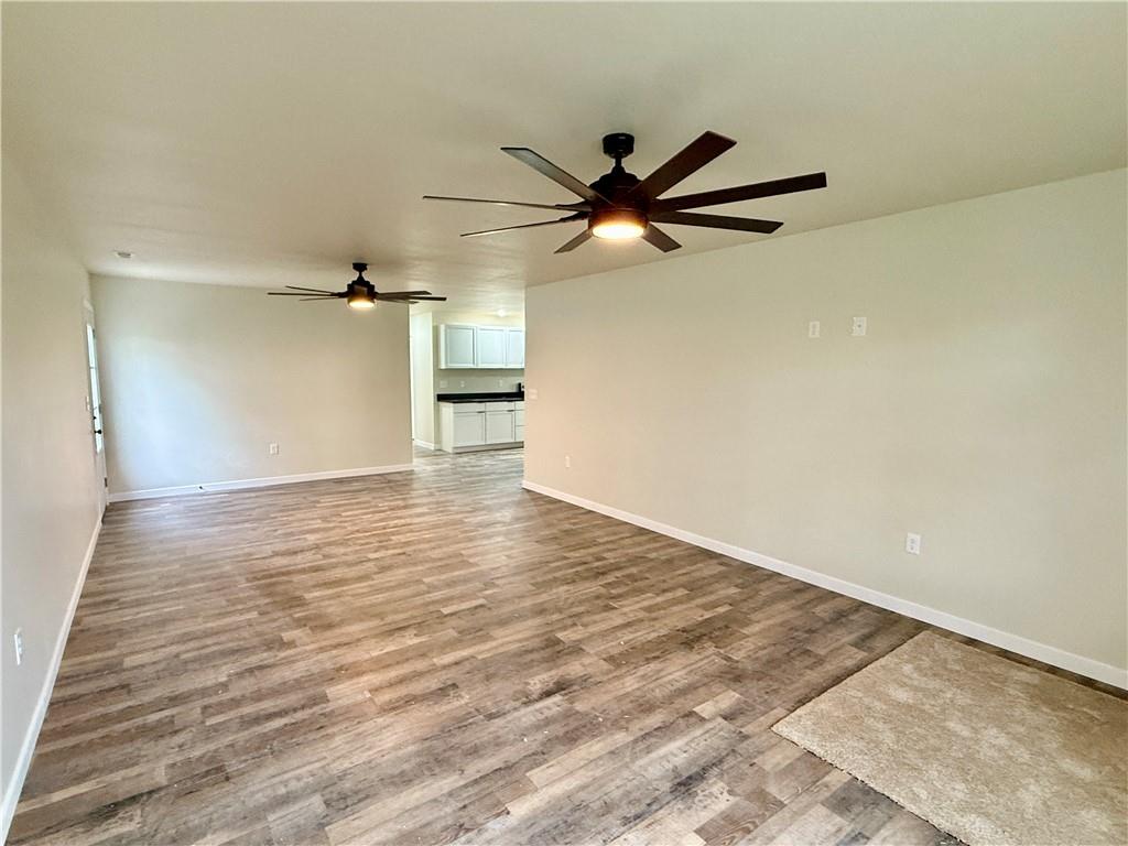 220 South Locust Street Ottawa, KS 66067 - Photo 6 of 28